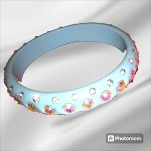 Vintage Baby Blue Acrylic & Aurora Borealis Rhinestone Studded Bangle